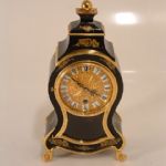 318 2007 TABLE CLOCK